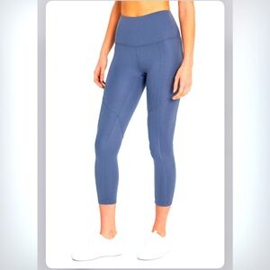 MARIKA Medium Waylon ankle legging